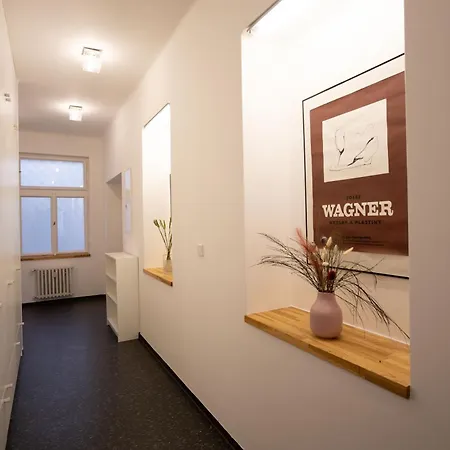 Apartment Bright Stylish Prague